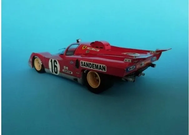 Papierový model Ferrari 512M Sandenman LM 1971